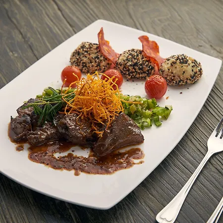 Отель Der Valk Spornitz